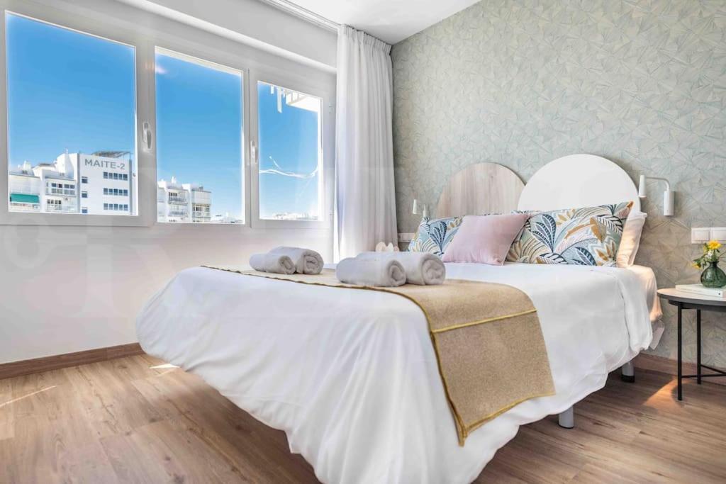 Apartment Seaview Coastal In By Rems *