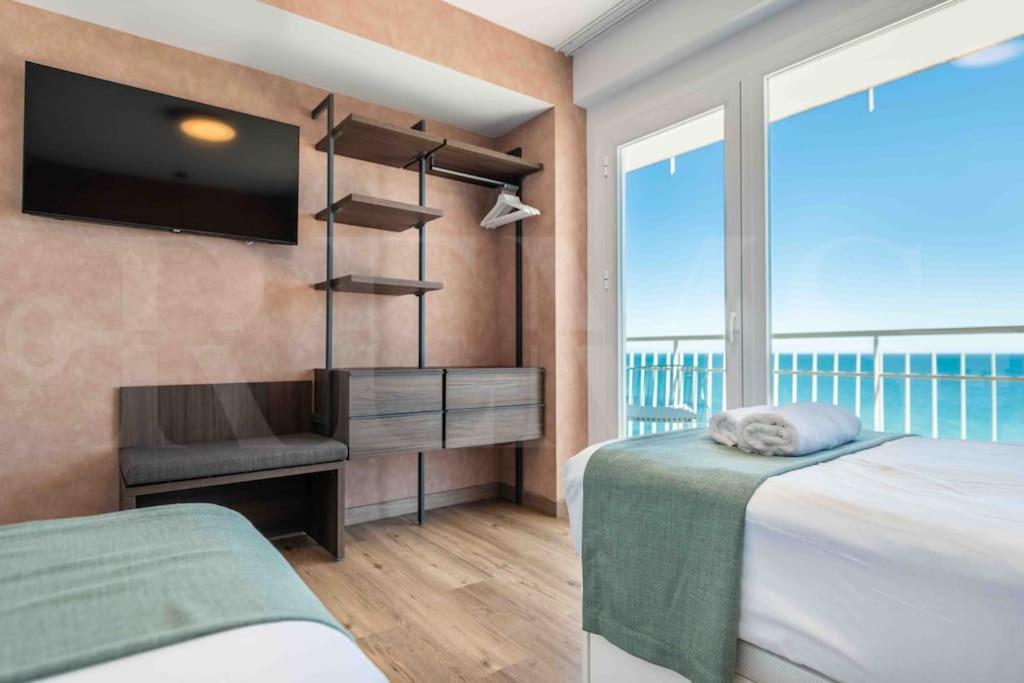 Apartment Seaview Coastal In By Rems *